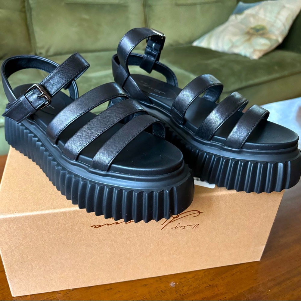 Vintage Havana Platform Kamila Sandal Size 8